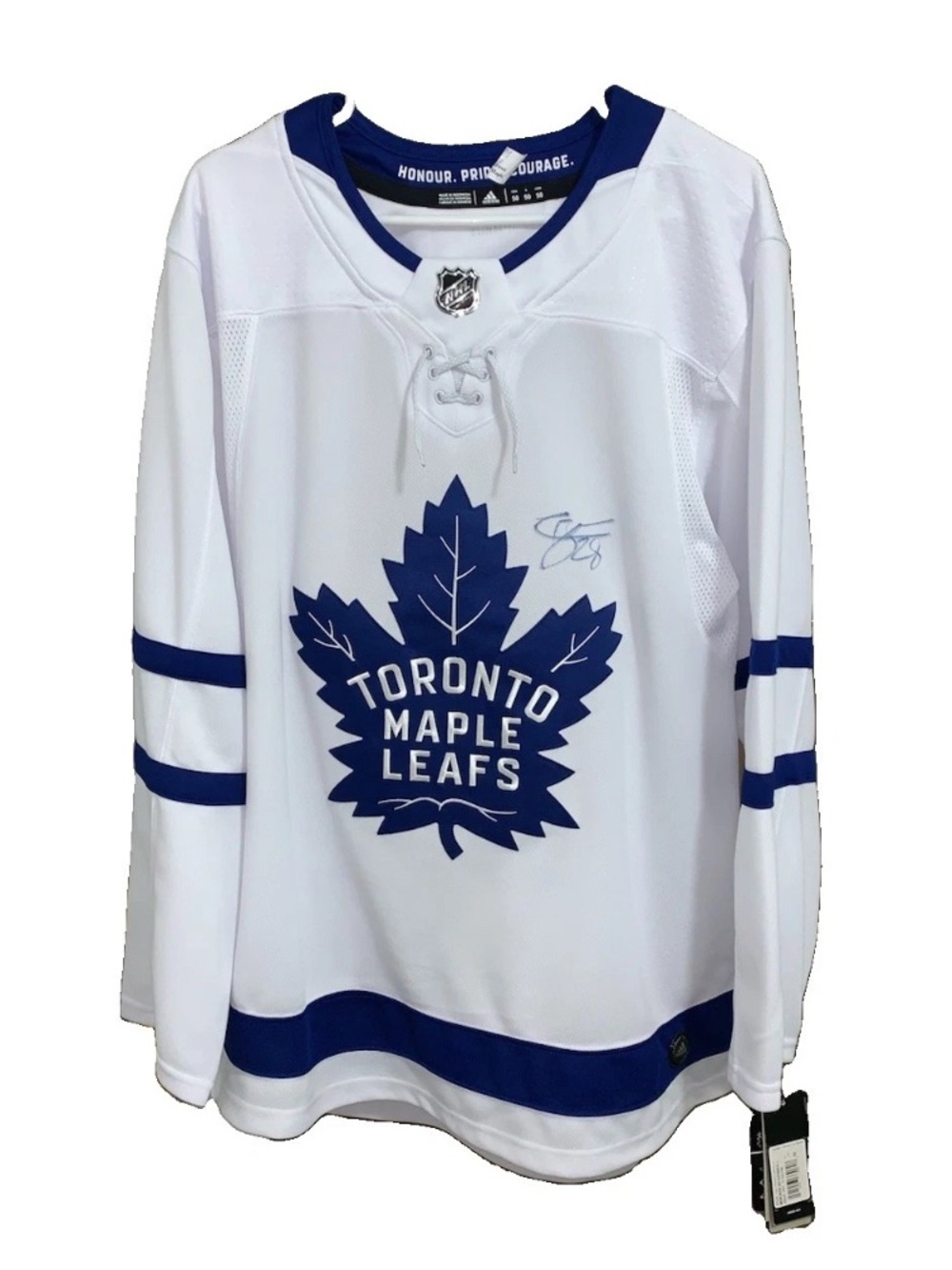 NEW Toronto Maple Leafs Authentic Adidas Jersey Signed By Connor Brown Size 50